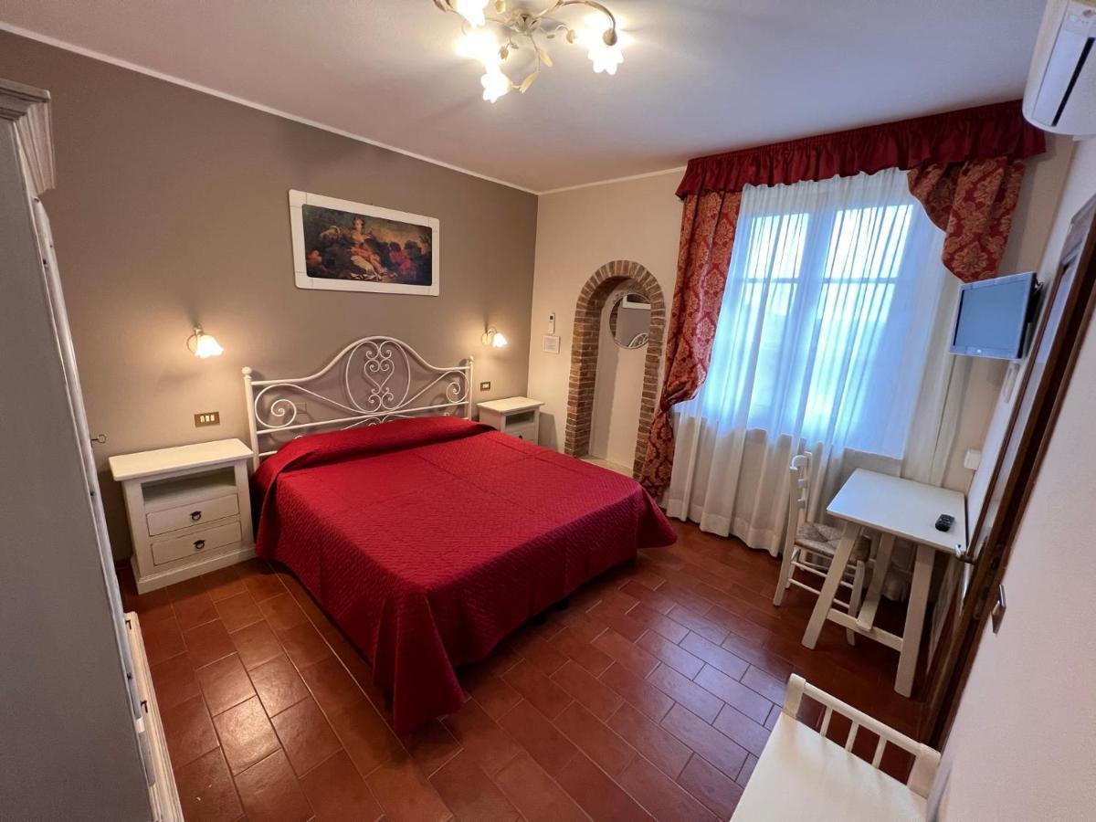 Bed & Breakfast Casale Virgili Siena