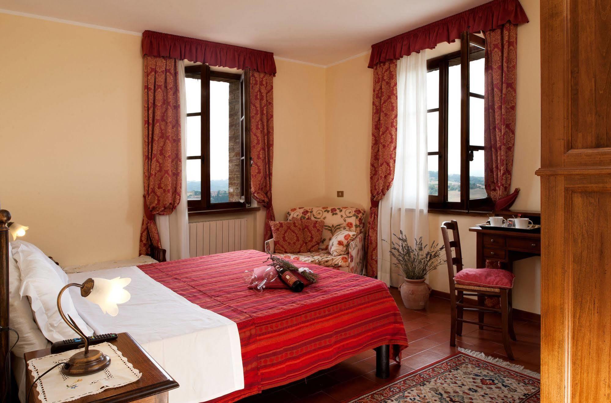 Casale Virgili 5* Siena