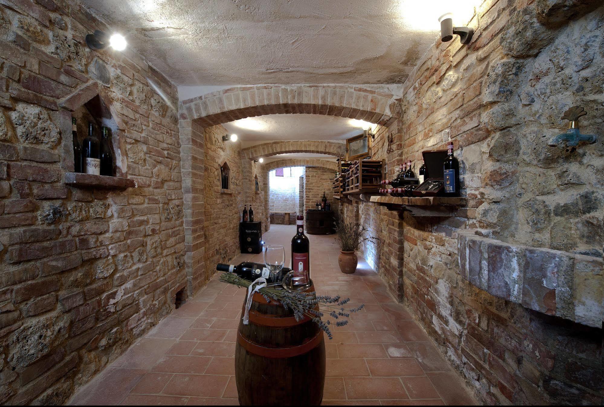 Casale Virgili Bed & Breakfast